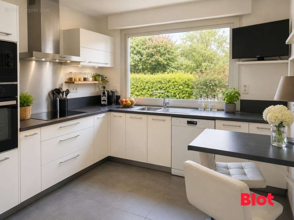 Maison 162 m² à Saint-Briac-Sur-Mer  - photo 3