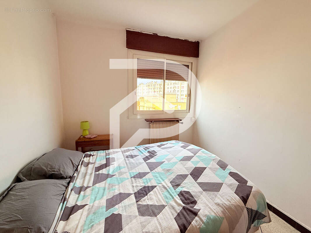 Appartement à MARSEILLE-14E