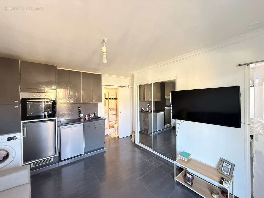 Appartement à SANARY-SUR-MER