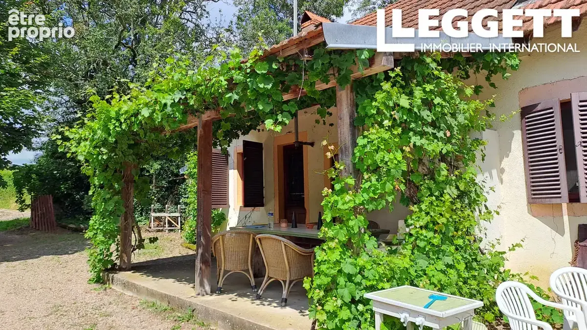 Belle ancienne fermette avec grange et jardin en pleine nature dans la campagne - photo 2