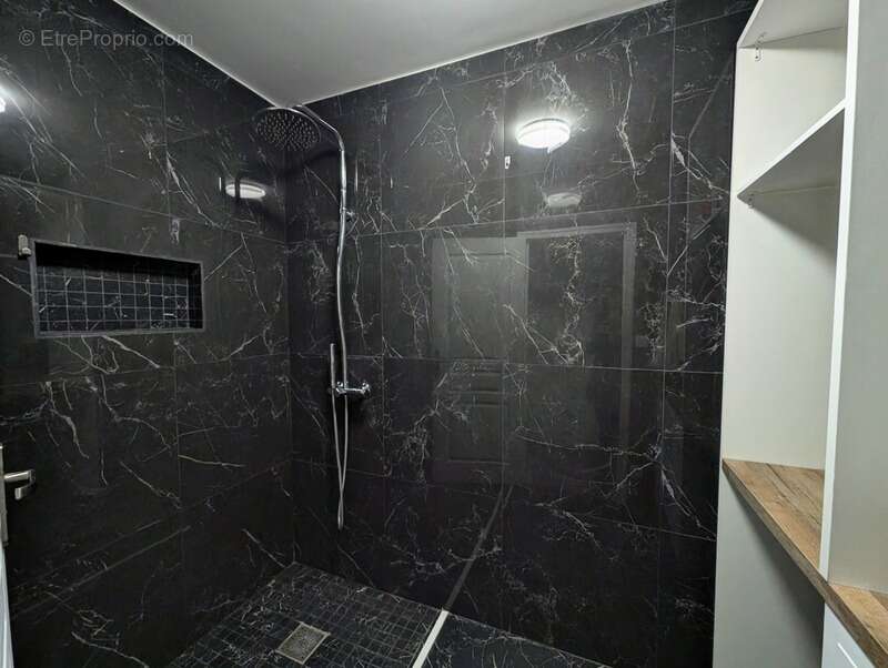 Maison plain-pied 140,5 m² - BRETIGNOLLES (79) - photo 10