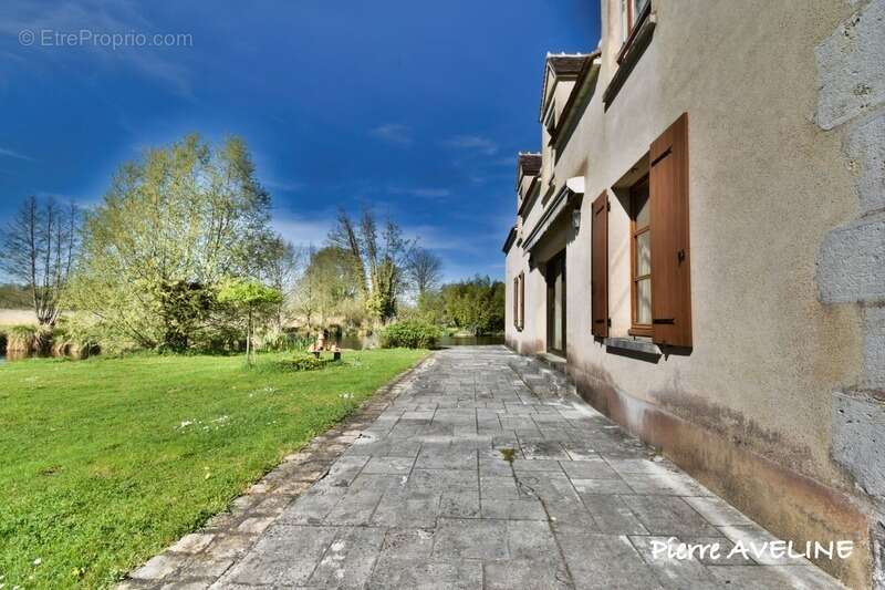 Maison à CLOYES-SUR-LE-LOIR