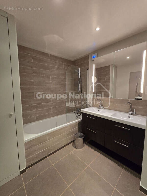 Appartement à VERSAILLES