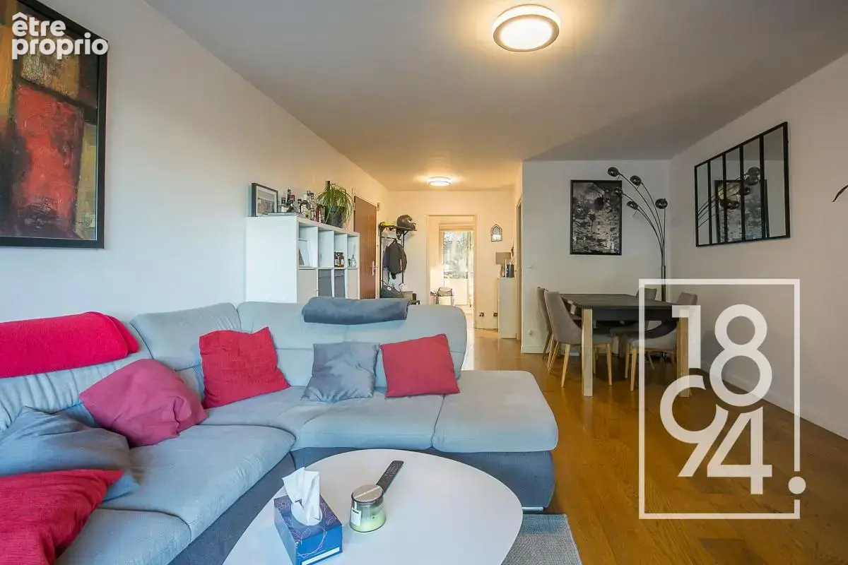 T4/5 de 100 m² avec 113 m² de terrasse - Résidence La Rochebelle - photo 4