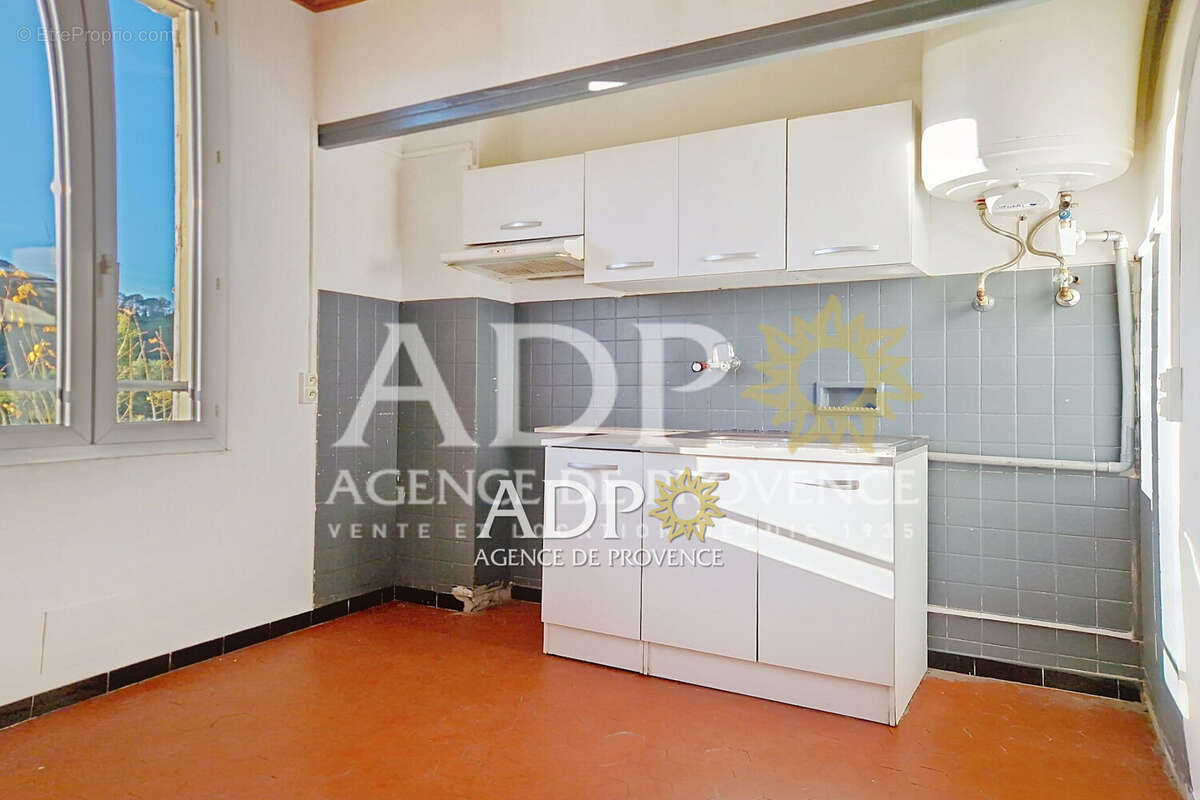 Appartement à AURIBEAU-SUR-SIAGNE