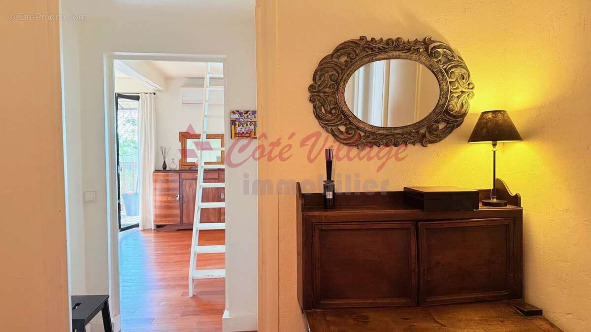 Appartement à FLEURY