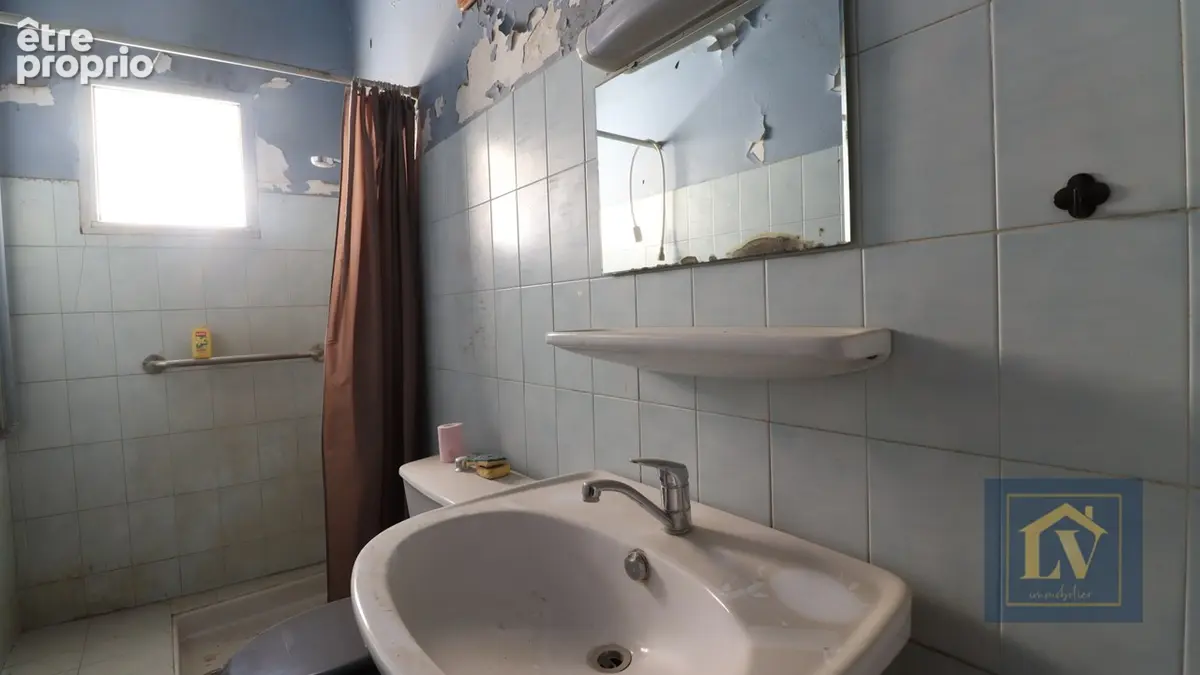 A vendre grande bâtisse de plus de 200 m² à rénover - photo 10