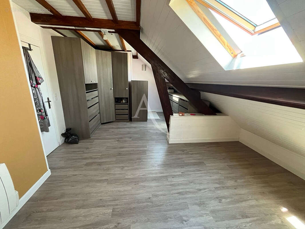 Maison à FUBLAINES