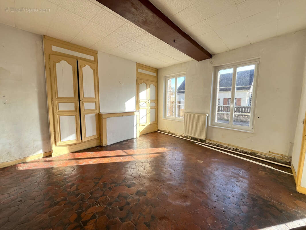 Maison à SENONCHES
