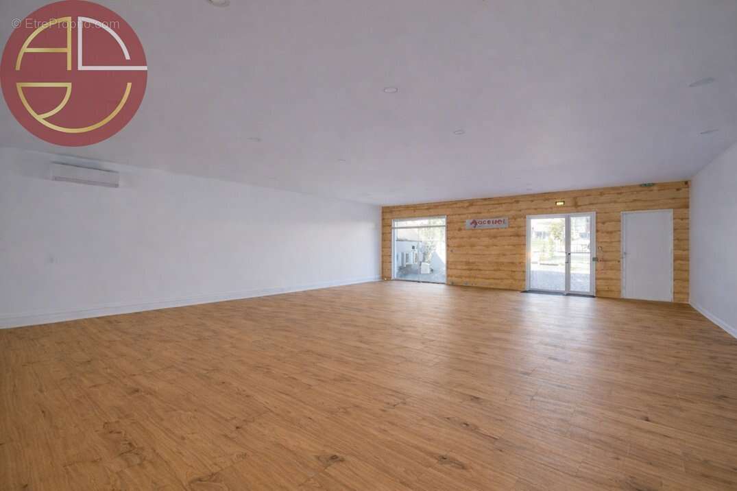 Commerce à PLAISANCE-DU-TOUCH