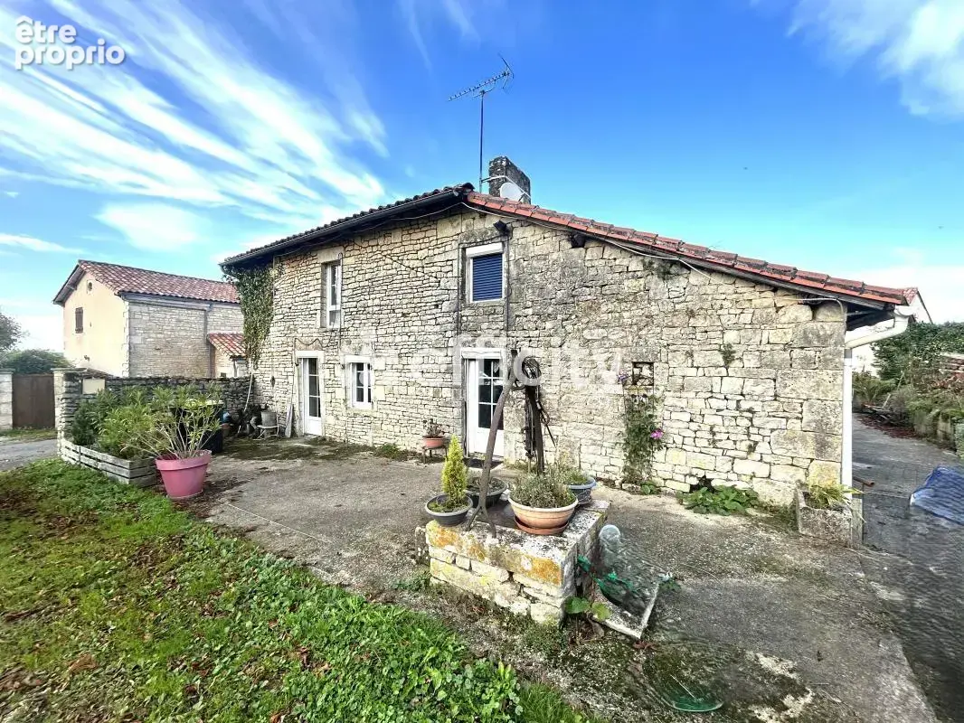 Maison 7 pièces 182 m² à vendre à Nanteuil-En-Vallee (16700) - photo 13