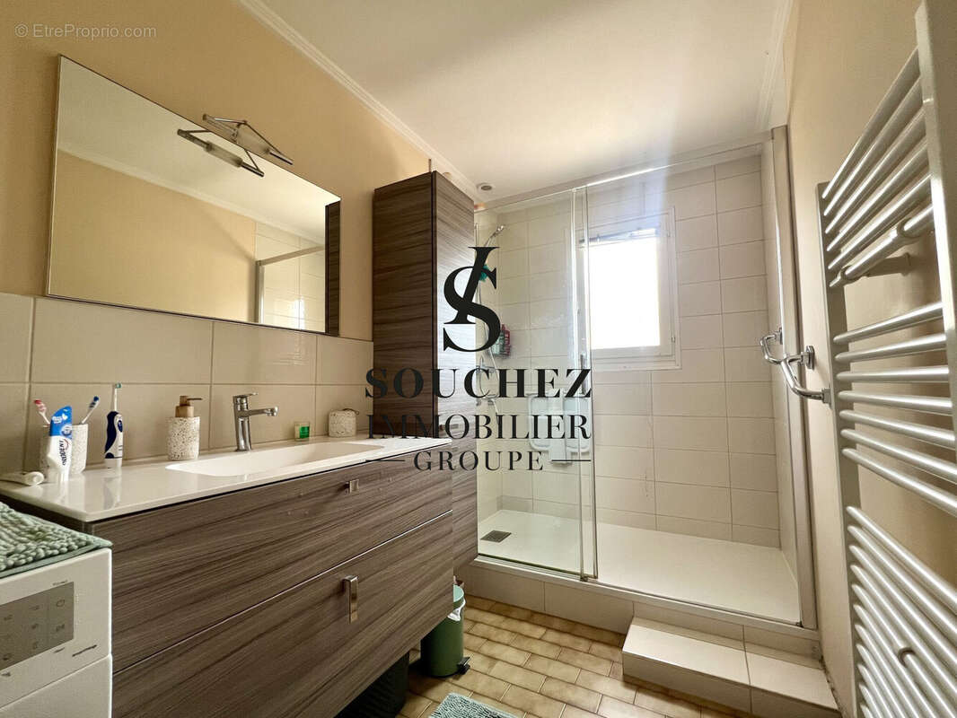 Maison 86 m² à Sains-En-Gohelle  - photo 9