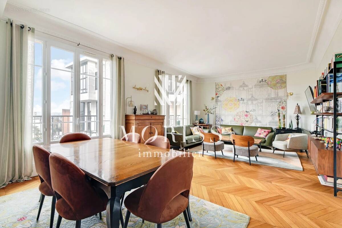 Appartement à ENGHIEN-LES-BAINS