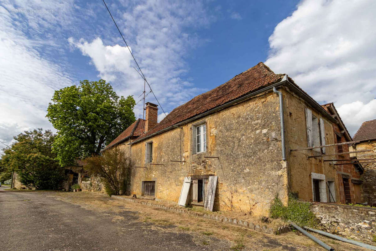 Maison à SARLAT-LA-CANEDA