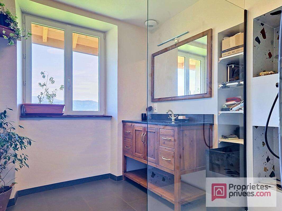 Maison Romagnieu 4 pièce(s) 115 m2 - photo 3