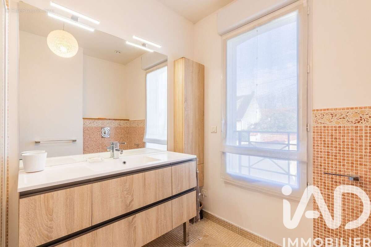 Photo 9 - Maison à BRUNOY