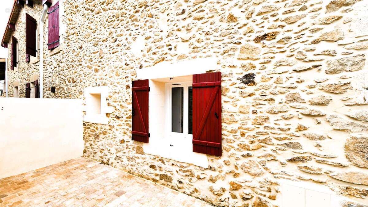 Maison à MUGRON