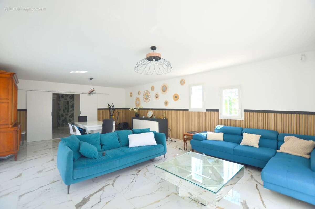 Maison à CASTELNAU-LE-LEZ