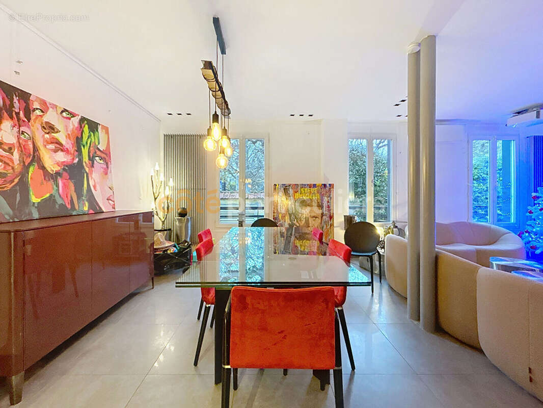 Maison à SAINT-MAUR-DES-FOSSES