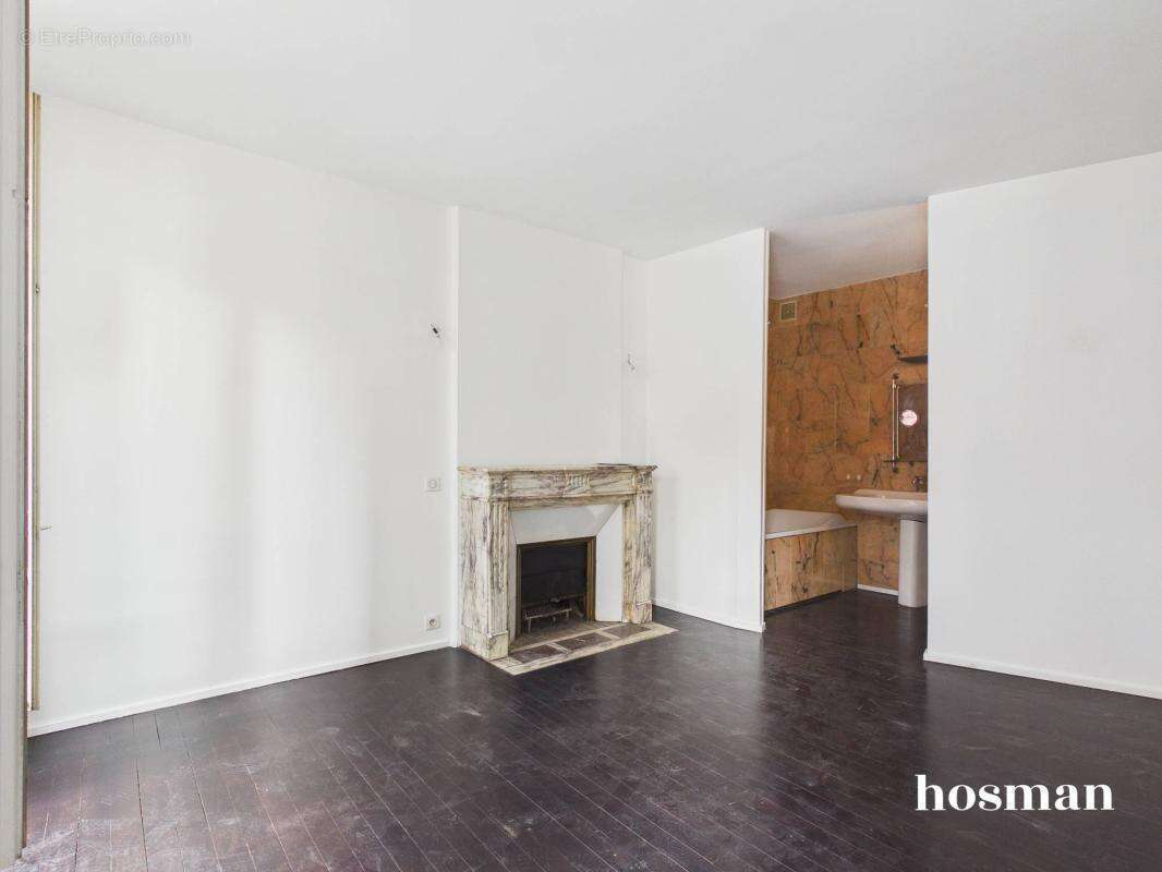 Appartement à PARIS-11E