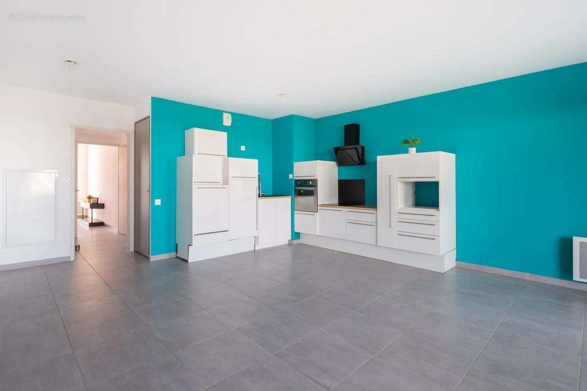 Appartement à MARSEILLE-9E