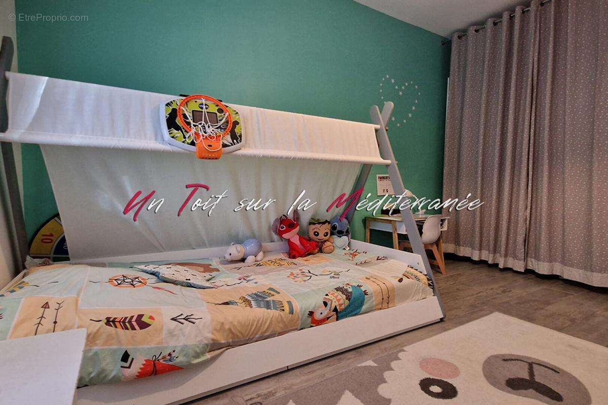 Maison à PIERREFEU-DU-VAR