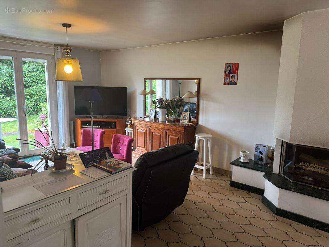 Maison à BRANDIVY
