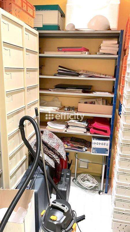 Commerce à MARSEILLE-8E