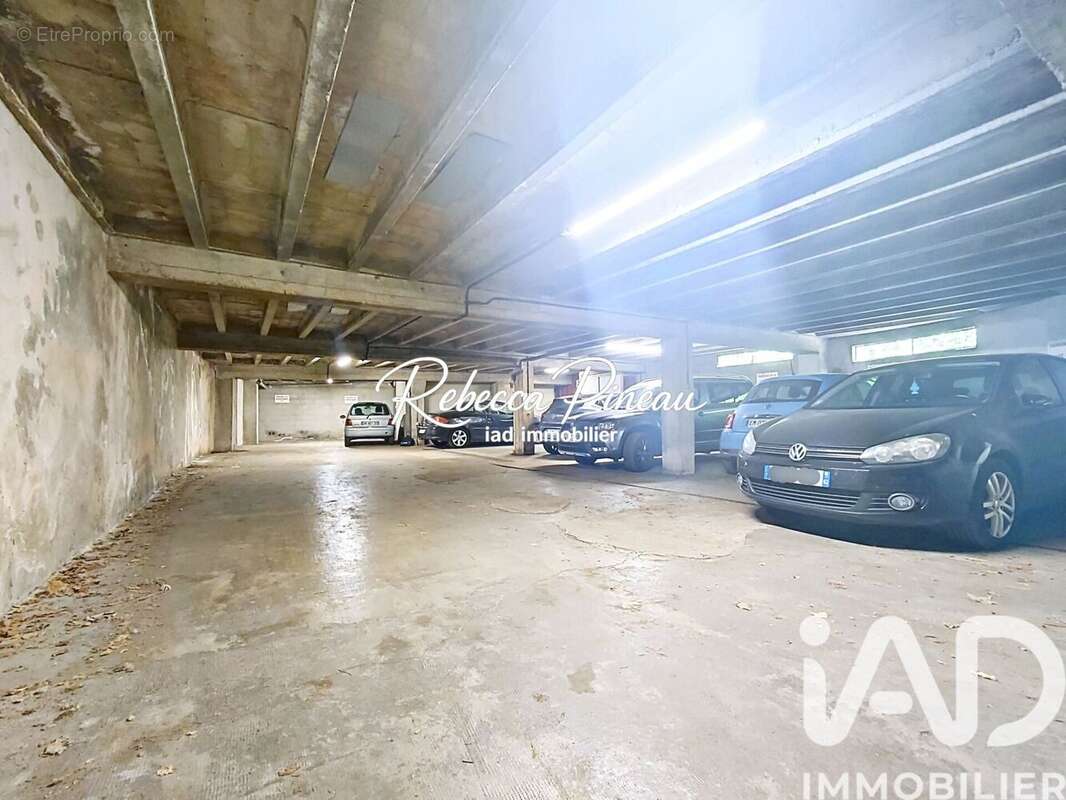Photo 3 - Parking à TOULOUSE