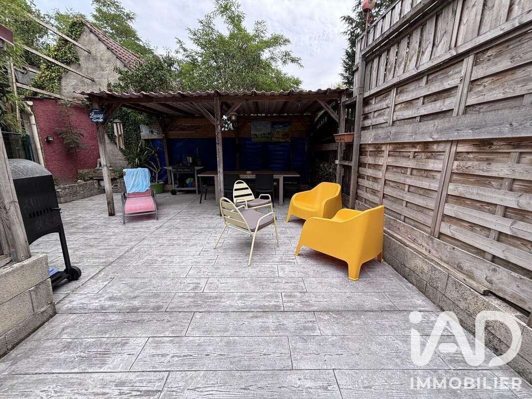 Maison 88 m² à Chauffry  - photo 6
