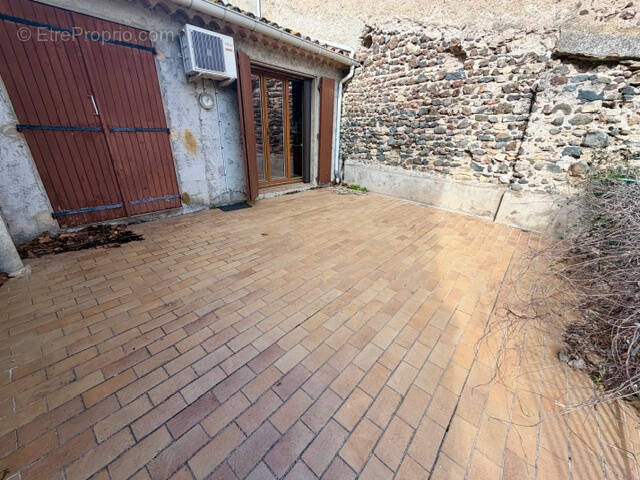 Maison à SAINT-THIBERY