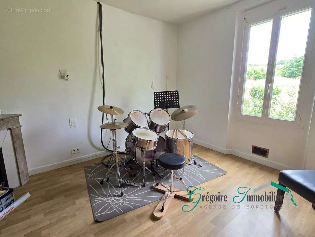 Montigny sur Loing : Maison 8 pièces 154 m2 - photo 9