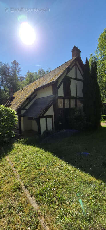 Maison à LA FERTE-SAINT-CYR