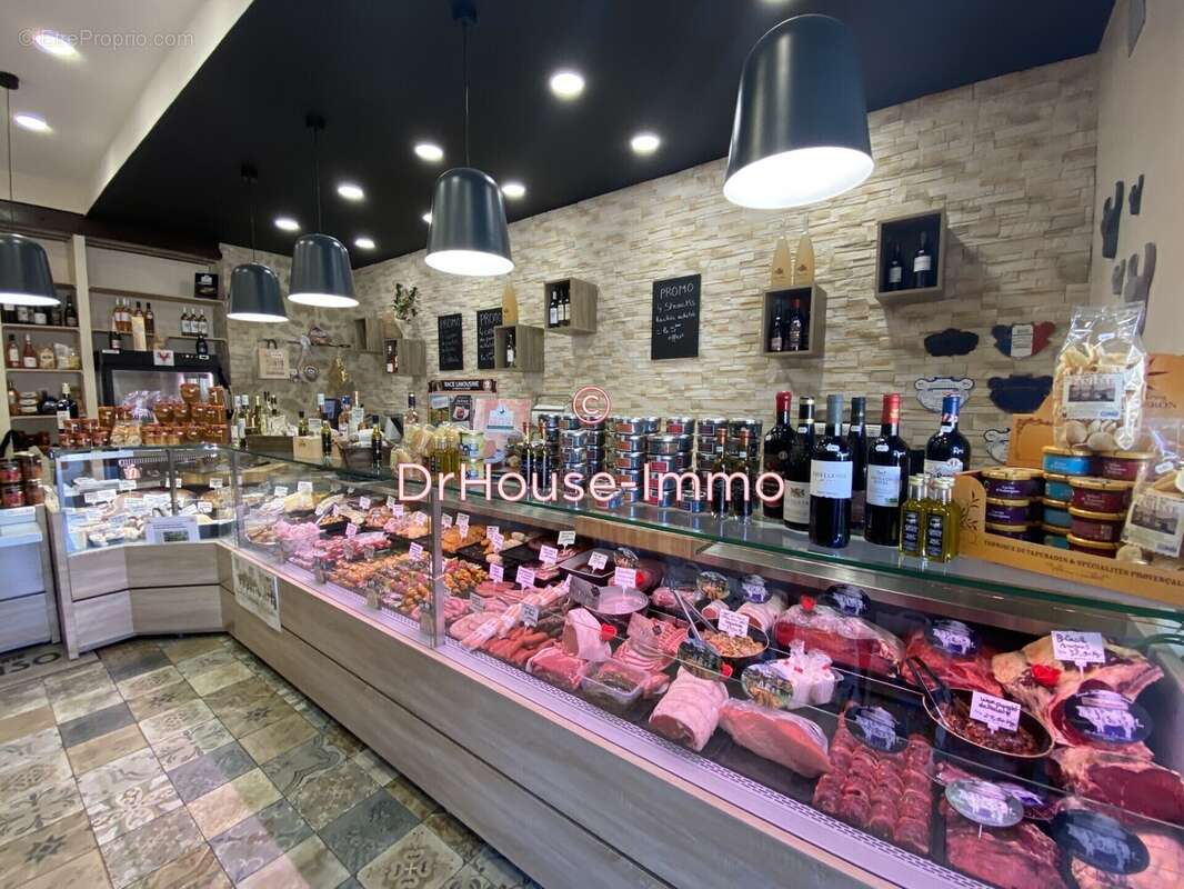 Commerce à MARSEILLE-11E