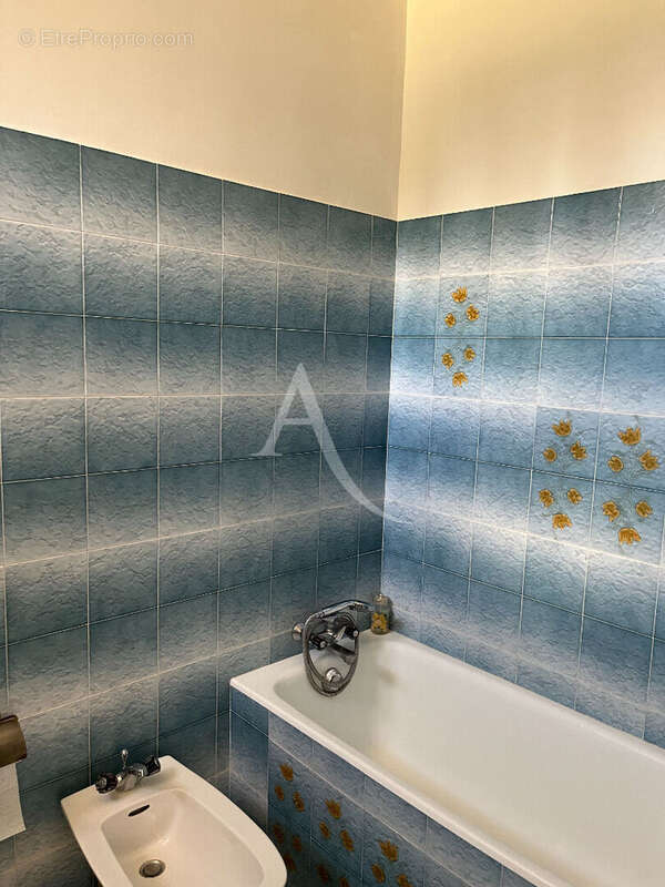 Maison Nimes 7 pièce(s) 257.42 m2 - photo 10