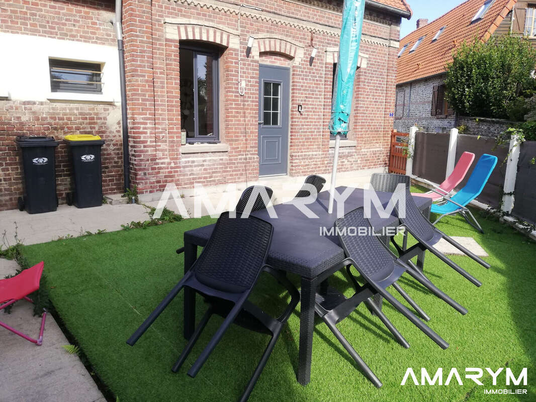 Maison à MARTIN-EGLISE