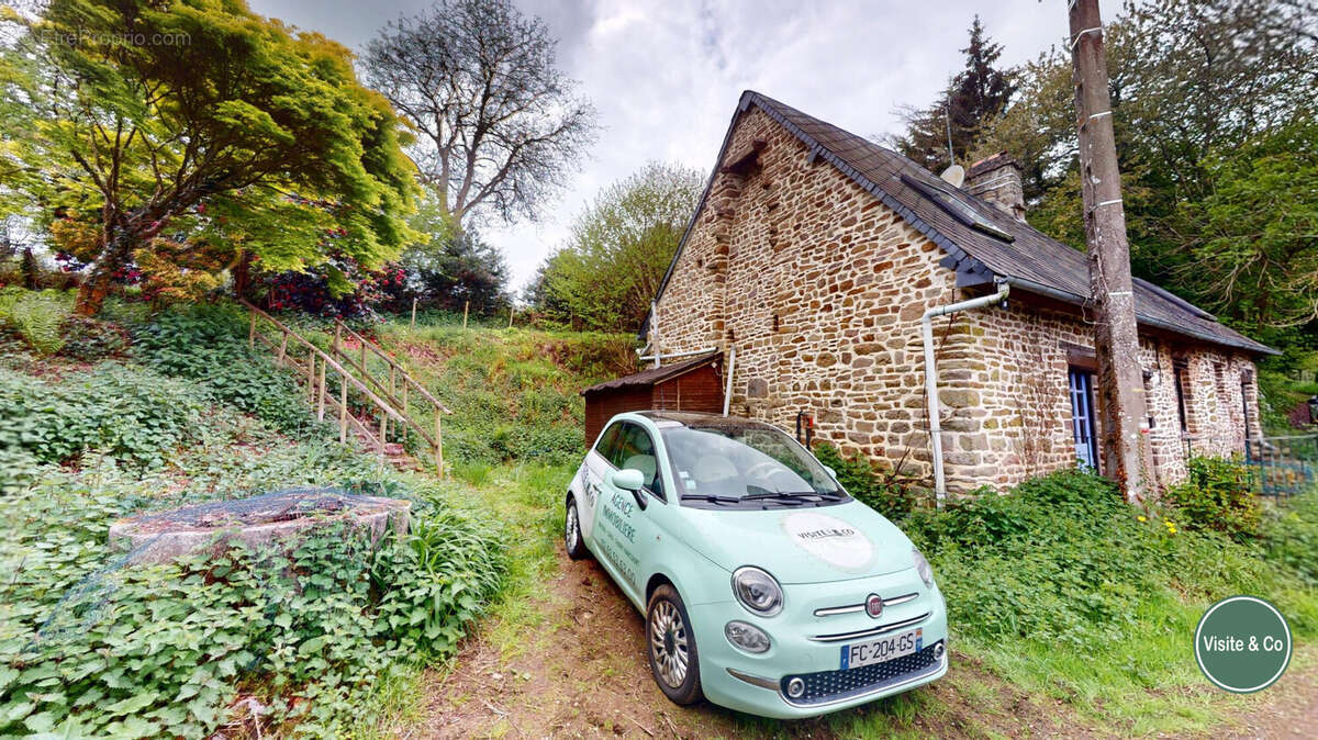 Maison à LA LANDE-DE-LOUGE