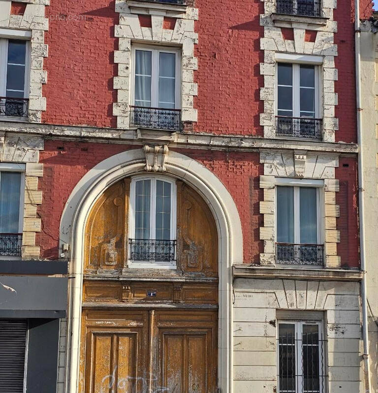 Appartement à NANTERRE