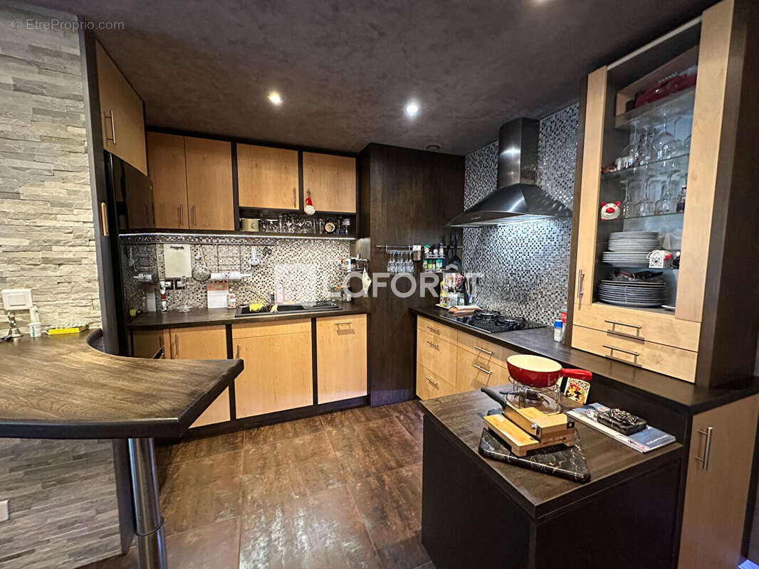 Appartement à LA CLUSE-ET-MIJOUX