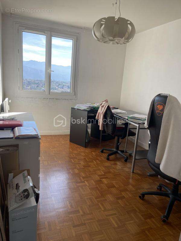 Appartement à VOIRON