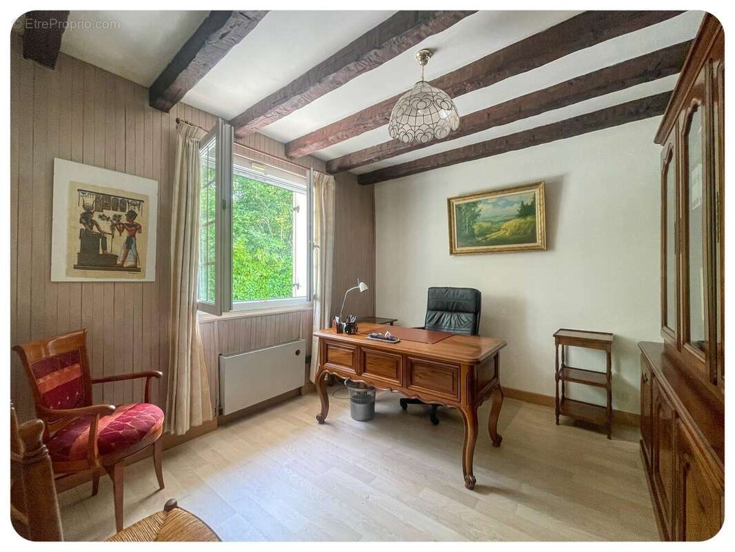 Maison à COULOUNIEIX-CHAMIERS