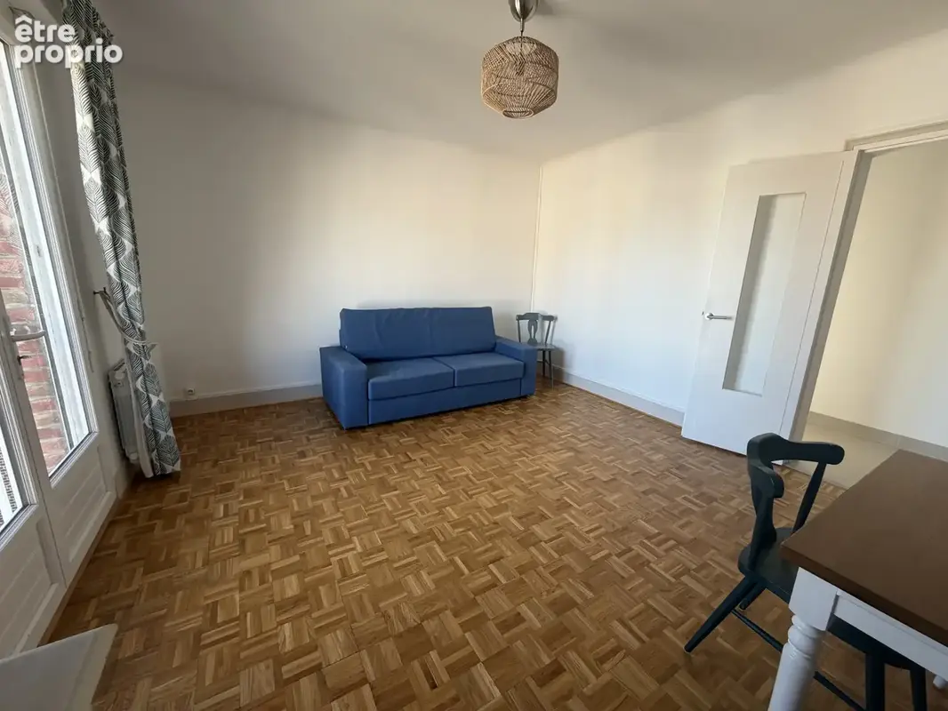 ABBEVILLE  : TRES BEL APPARTEMENT T3 de 58.77 m2 avec cave et parking possible - photo 5
