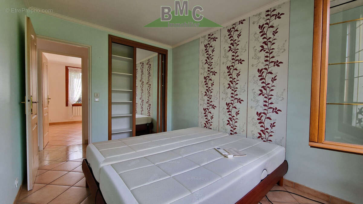 Maison à LE PLESSIS-BOUCHARD