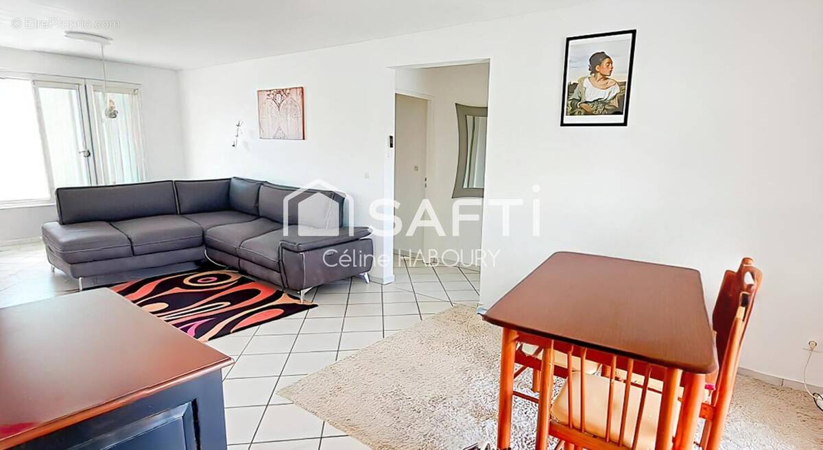 Photo 1 - Appartement à BAIE-MAHAULT