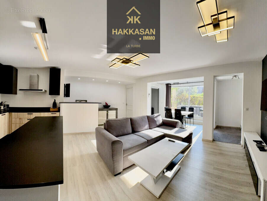 Appartement à ROQUEBRUNE-CAP-MARTIN