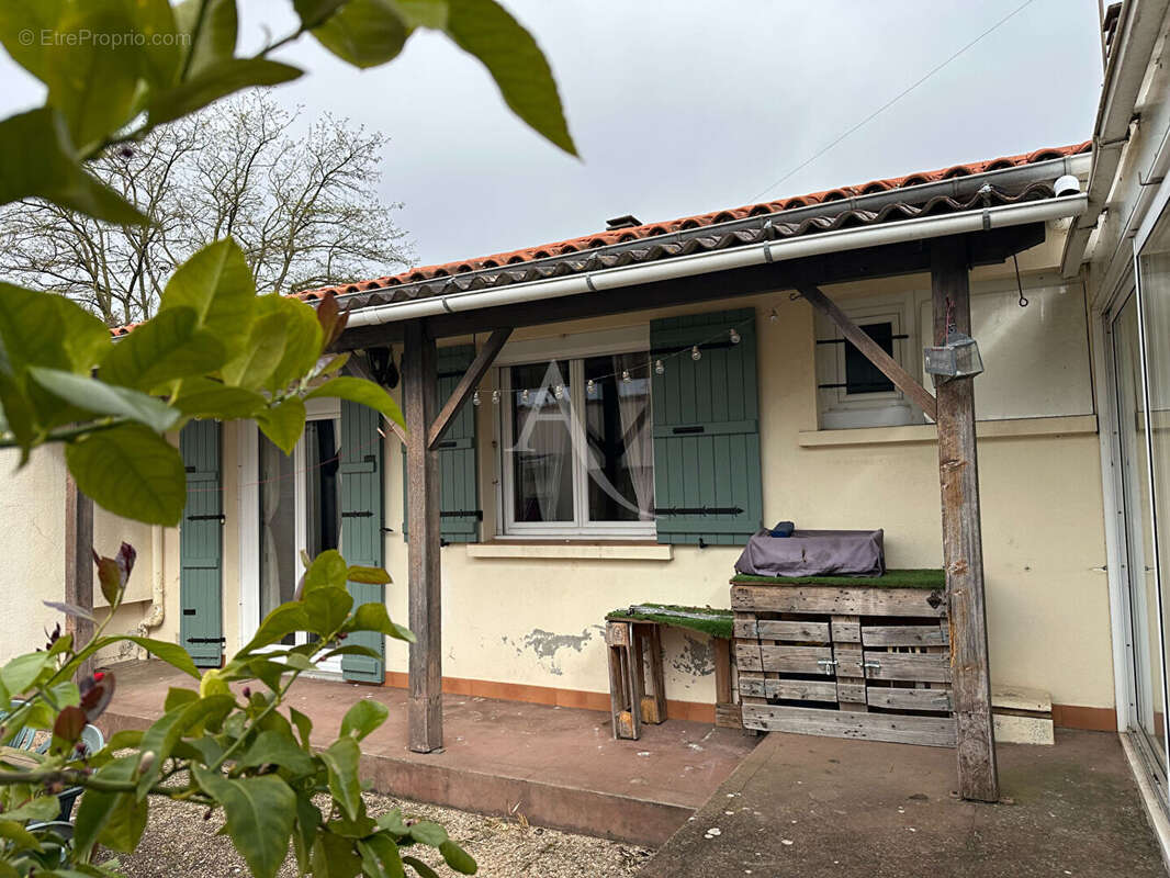 Maison de plain-pied à Rochefort .126 m² .Secteur Merleau Ponty - photo 5