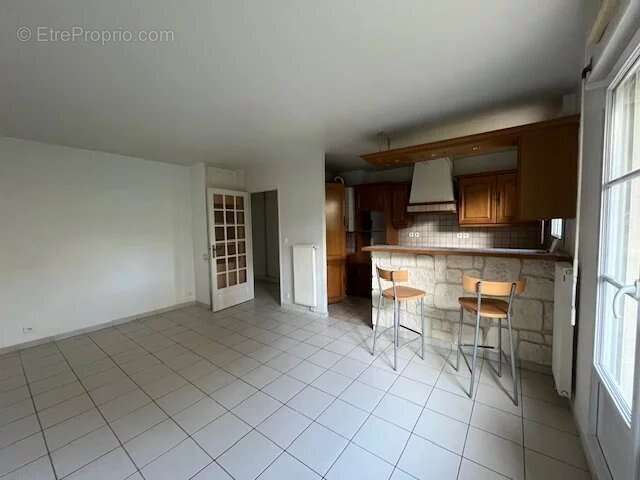 Appartement à CHATILLON