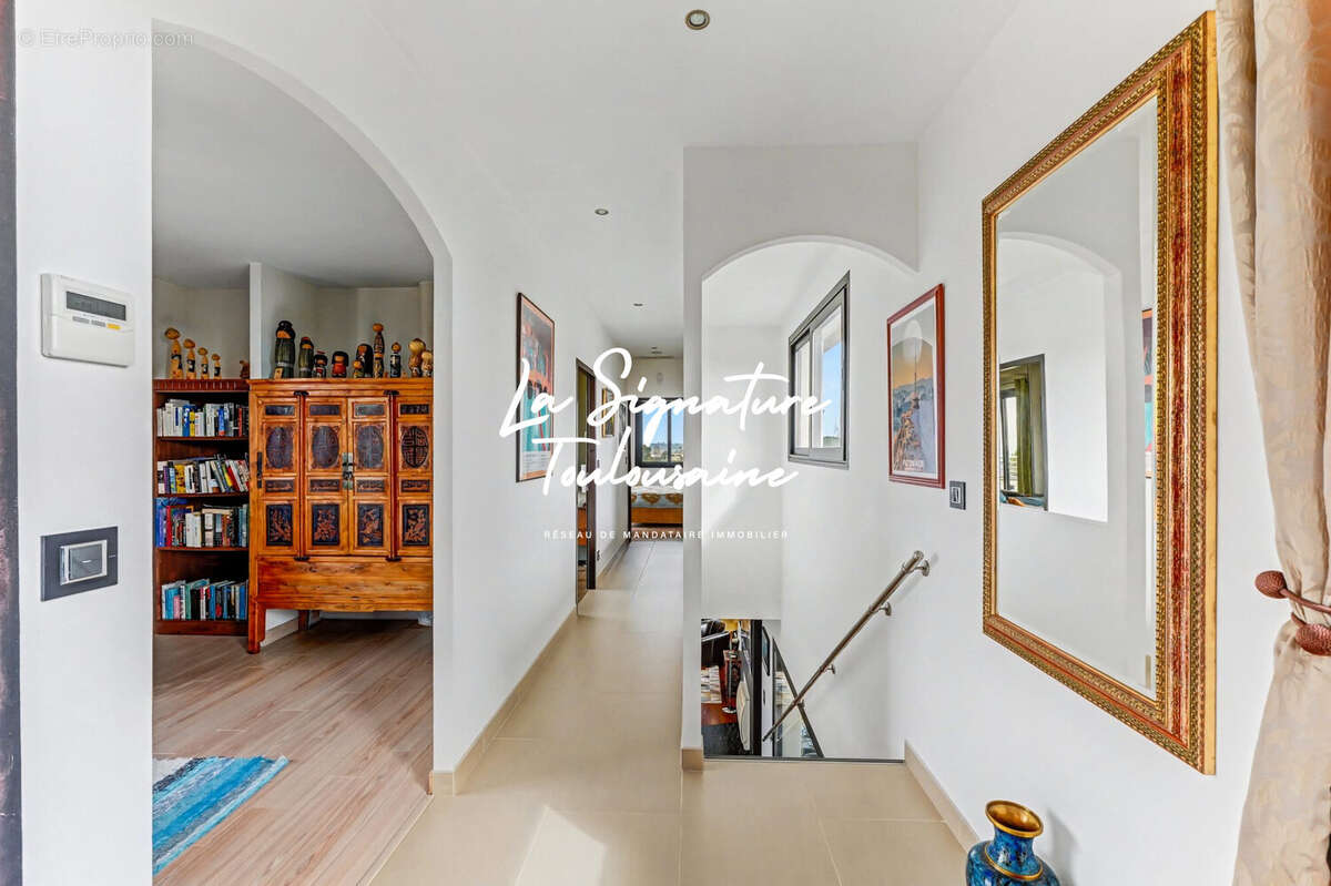 Maison à LACROIX-FALGARDE