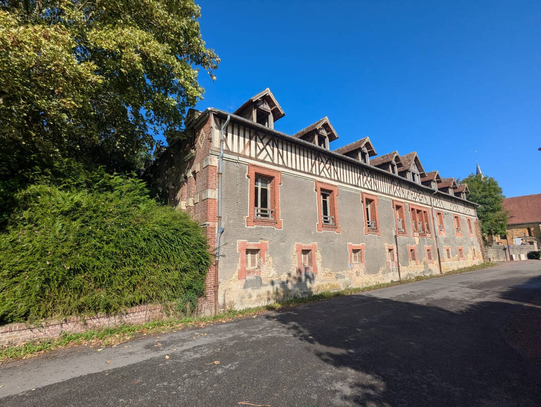 Appartement à SAINT-PIERRE-SUR-DIVES