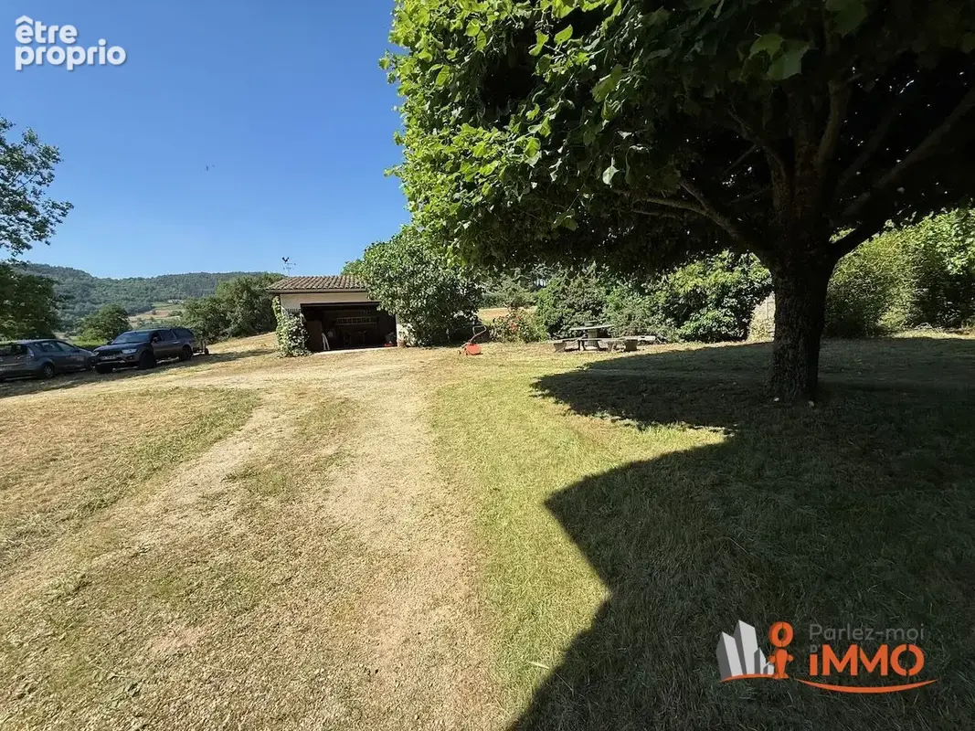 Maison 7 pièces 205 m² à vendre à Burdignes (42220) - photo 8